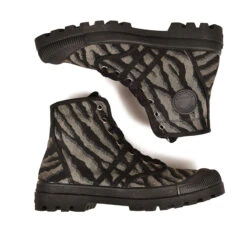 Pataugas AUTHENTIQUE M/TZ F4H KAKI -Pataugas 628185 554 OG M TZ F4H KAKI 5WEB